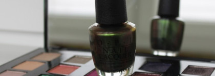 Моя новая муха или OPI  Green on the runway
