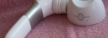 Бьюти-гаджеты на полке в ванной • Нужны ли они?