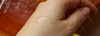 Весеннее цветение вишни от L'Occitane