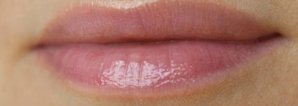 Прекрасный блеск-тинт для губ от Belor Design Jump to pink