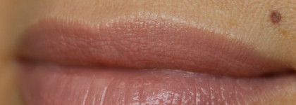 Помады Essense из серии Sheer & shine 02, 07, 08