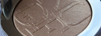 Осенние переливы с Dior Diorskin Nude Air Luminizer Powder 001