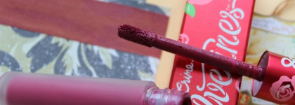 Помада, которая привлекает внимание• Lime Crime Velvetines Beet it