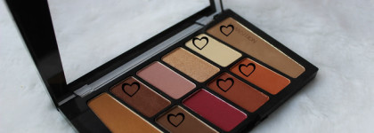 Wet-n-Wild  E758 Rose in the air