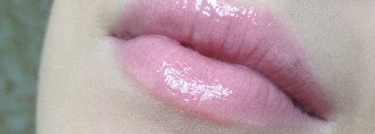 Nyx Butter Gloss в оттенках Creme Brulee и Apple Strudel