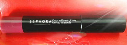 Sephora Glossy lip pencil в оттенке 04 Glossy purple