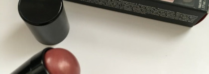 Лучший продукт для губ и щек от Smashbox L.a. Lights Blendable Lip & Cheek Color в оттенке Malibu Berry