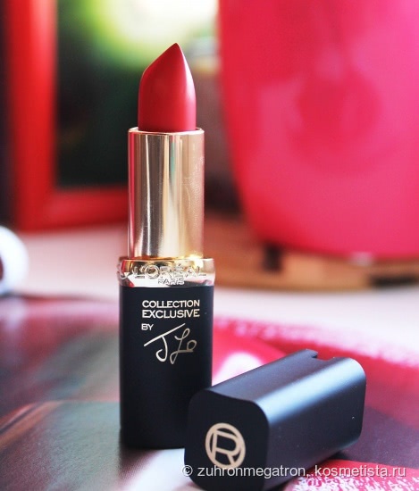 L'Oreal Color Riche Collection Exclusive Pure Reds в оттенке J Lo's Pure Red