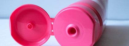 Нежный скраб для лица  - Freeman Pink Grapefruit Exfoliating Scrub