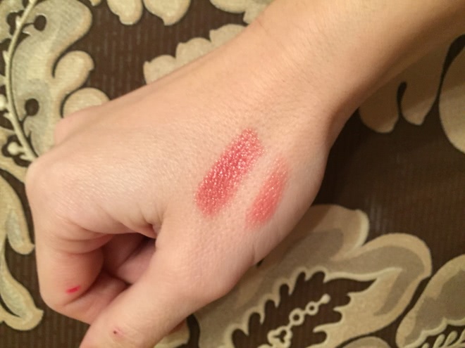 Комфорт с Питательной помадой Clarins Rouge Eclat Couleur Satin Soin Anti-Age №18 strawberry sorbet