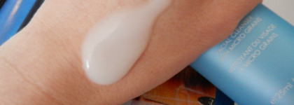 Давайте познакомиться с Facial Cleanser with Micro Grains от Premier