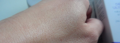 Отличный помощник  Payot Deodorant Ultra Douceur 24-hour anti-perspirant