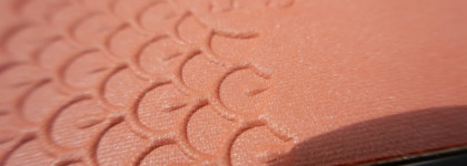 Одноцветные румяна Guerlain Rose Aux Joues #03 Peach Party