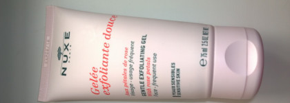 Нежный Эксфолиирующий гель для лица с лепестками роз Nuxe Gentle Exfoliating Gel With Rose Petals