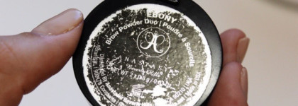 Мои идеальные брови с Anastasia Beverly Hills Brow Powder Duo, оттенок Ebony