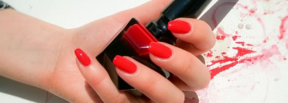 Самый лучший красный лак для ногтей: Rouge Louboutin от Christian Louboutin, обзор и свотчи