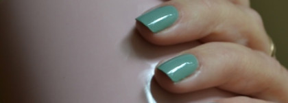 CND Vinylux Sage Scarf