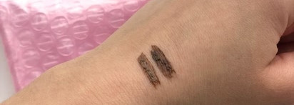 Glossier Boy Brow Grooming Pomade в оттенках Blond&Brown