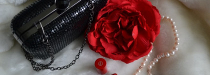 Итальянский шик - Giorgio Armani Ecstasy shine lipstick, 400