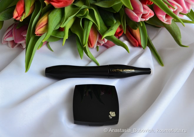 Два средства для макияжа глаз от Lancome: экстра-черная тушь Hypnose и тени Ombre Hypnose цвета хаки