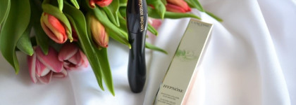 Два средства для макияжа глаз от Lancome: экстра-черная тушь Hypnose и тени Ombre Hypnose цвета хаки