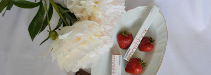 Клубника в шоколаде от Smashbox