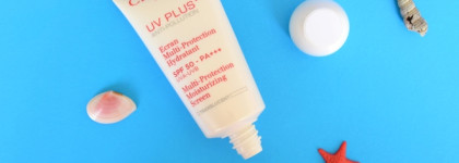 В отпуск с новинкой! Clarins Увлажняющий защитный флюид-экран для лица UV PLUS [5P] Anti-Pollution SPF 50 Translucent