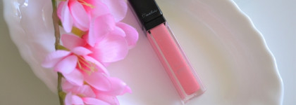 Нежный нюд для губ Guerlain KissKiss Liquid Lipstick L362 "Гламурная роза"