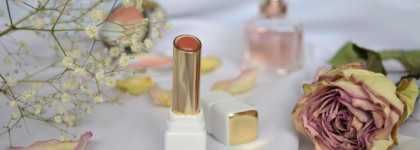 Обворожительный цвет и уход за губами Guerlain Kiss Kiss Roselip Hydrating & Plumping Tinted Lip Balm R372 Chic Pink