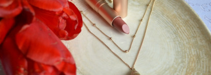 Матовая губная помада, которая идёт всем - Uvinion в оттенке Sophie