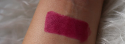 MAC retro matte lipstick  Flat Out Fabulous