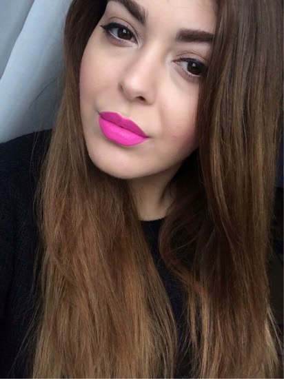 Mac Matte Lipstick Candy Yum-Yum
