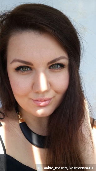 Нежная нежность на губах с блеском для губ Loreal Paris Infaillible Resist cream #101 Girl on Top