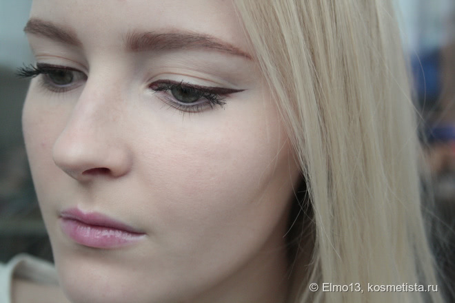 L’Oreal Nude Magique Cushion 01 Фарфор