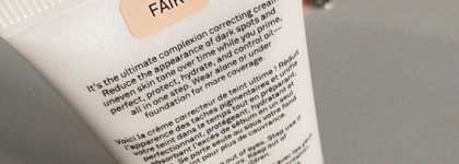 Идеальный по всем параметрам CC Cream Camera Ready от Smashbox в оттенке Fair