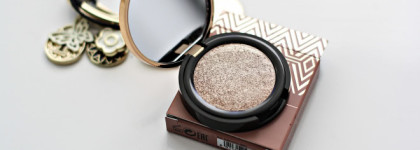 Фейерверк золотого блеска с Pupa Savanna 3D Gold Eyeshadow