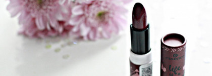 Конфетные помадки из коллекции Life is a festival от Essence