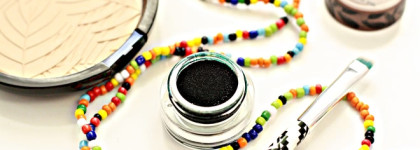 Кушон для...бровей!