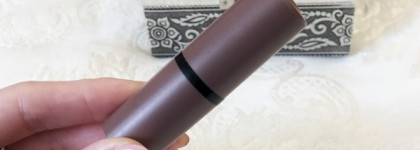 Две розово-лиловые помады - Artdeco Lip Passion Smooth Touch Lipstick 35 и Essence Longlasting Lipstick Nude 03 Come Naturally