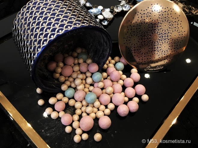 Еще один пост, посвященный красоте рождественских метеоритов Guerlain