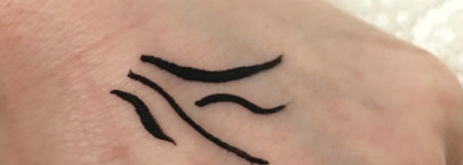 Лучшая подводка для новичков (и не только) - YSL Eyeliner Baby Doll