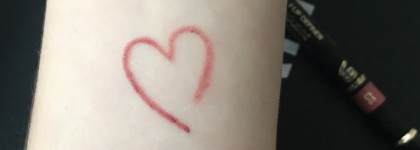 Карандаш для губ Chanel Le Crayon Levres #68 Rose Poudre