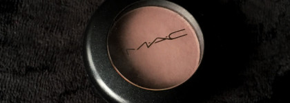 Тени, которые я использую почти каждый день - MAC Eye Shadow Haux