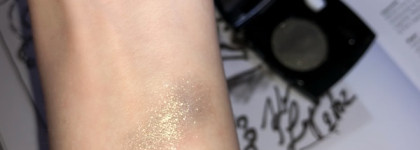 Тени Chanel Ombre Premiere Top Coat 327 Penombre из коллекции Noir et Blanc De Chanel (осень 2019)