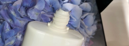 Jo Malone : Очищающий гель-скраб для тела Pomegranate Noir и Гель для душа Mimosa & Cardomom