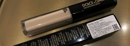 Лучший на данный момент консилер - Dolce and Gabbana Millenialskin On-the-glow Longwear Concealer 1 Ivory