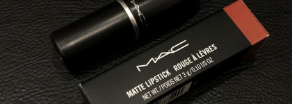 MAC Matte Lipstick Velvet Teddy - самый популярный, но такой спорный оттенок