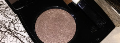 Chanel longwear powder eyeshadow в оттенке 14 Talpa/Satin