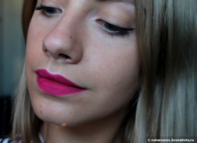 Косметический шок с TF liner & shadow в оттенках #108 Magenta, #124 Cabernet, #119 Red