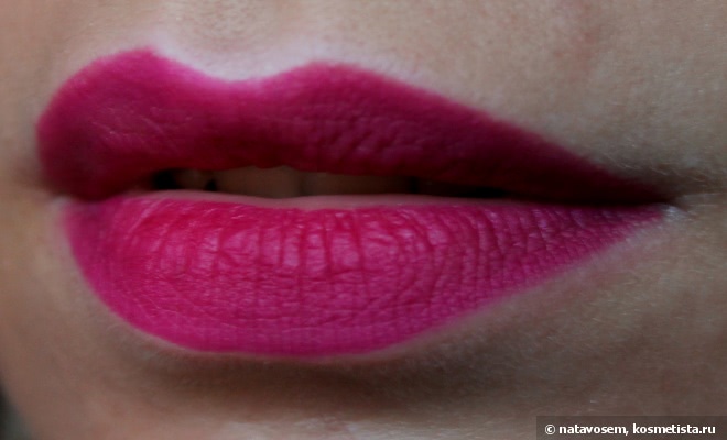 Косметический шок с TF liner & shadow в оттенках #108 Magenta, #124 Cabernet, #119 Red